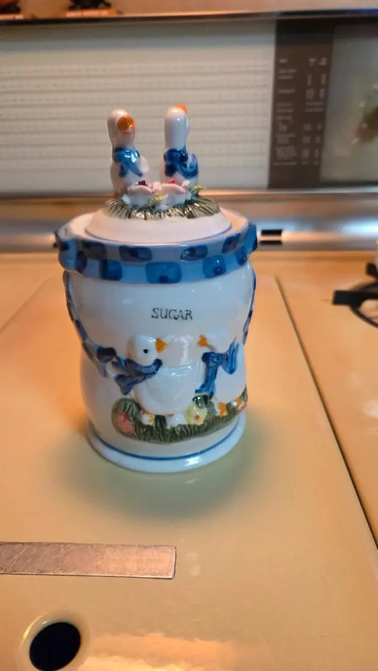 Vintage Goose Ceramic Sugar Canister Blue Country Farmhouse Kitchen Jar Lid